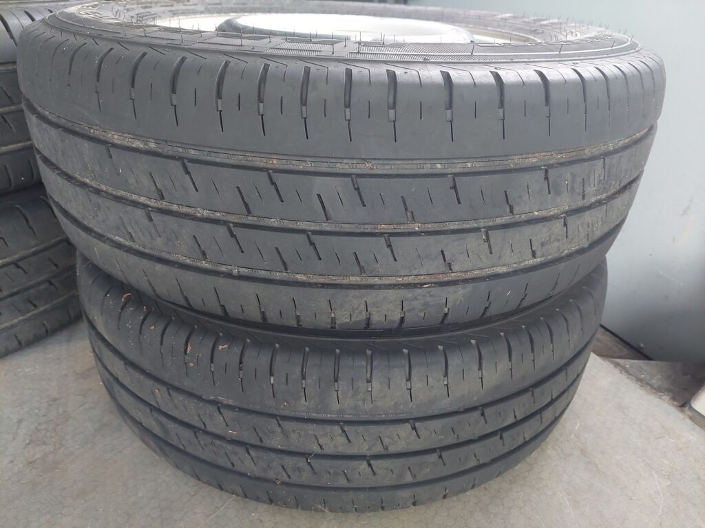 Volkswagen Transporter 2018 Harmaa