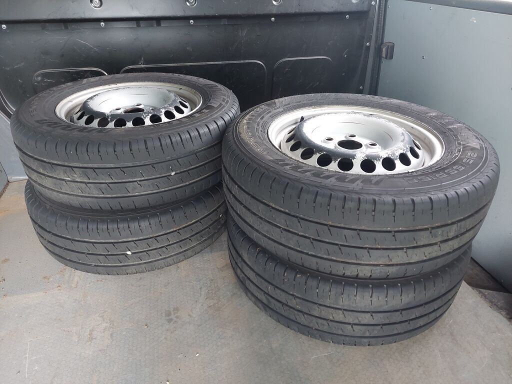 Volkswagen Transporter 2018 Harmaa