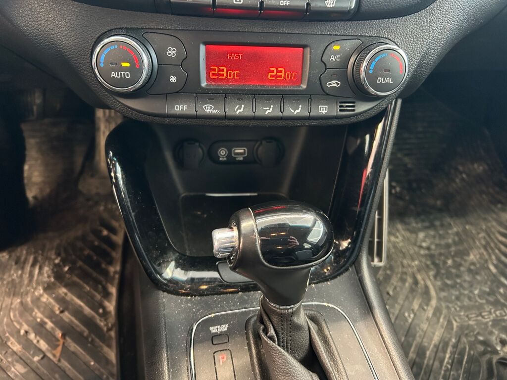 Kia Ceed 2018 Sininen