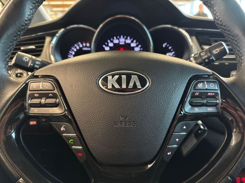 Kia Ceed 2018 Sininen