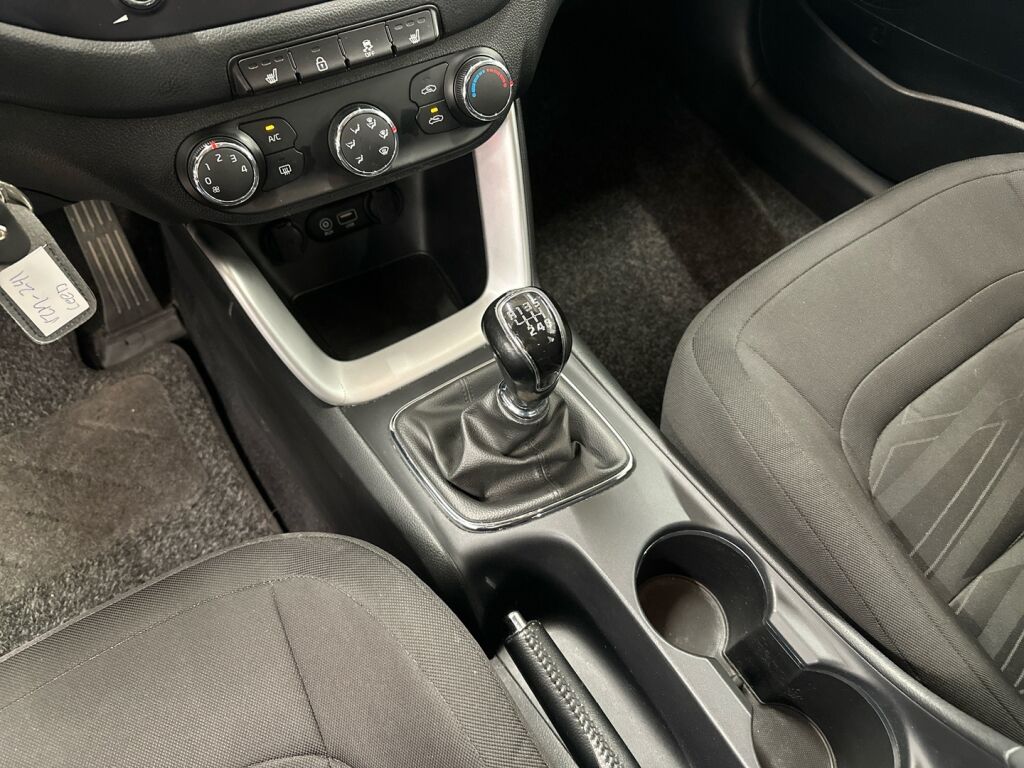 Kia Ceed 2017 Punainen