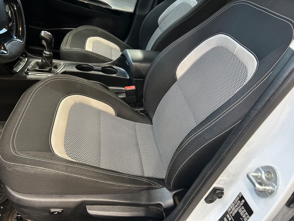 Kia Ceed 2018 Valkoinen