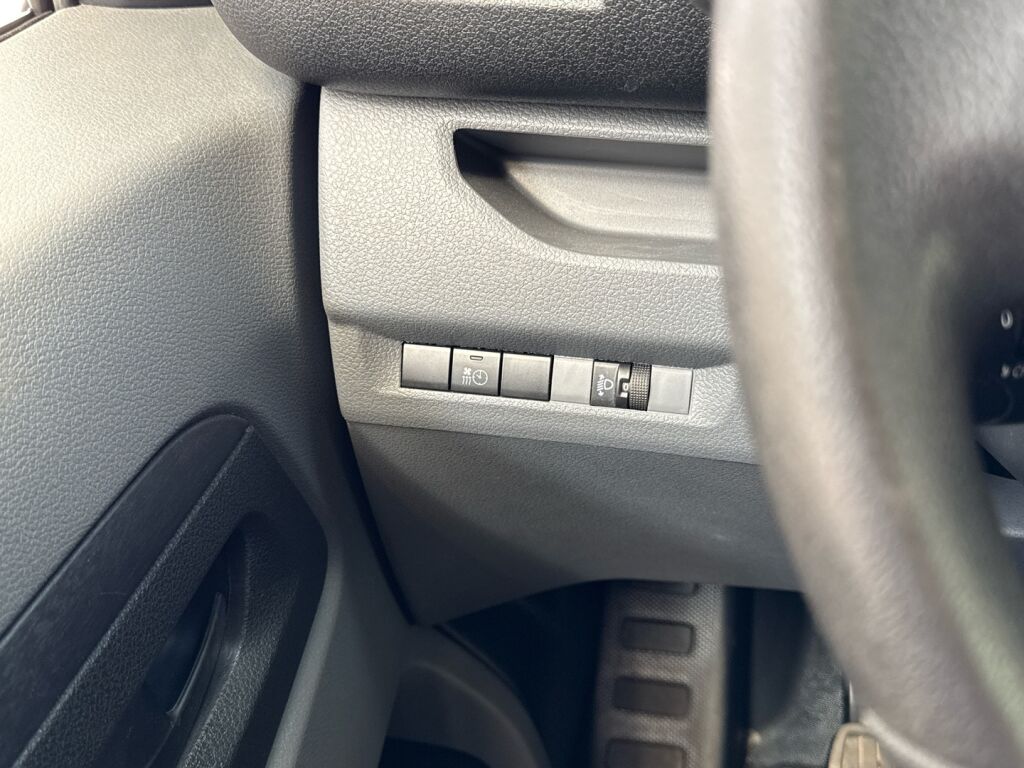 Peugeot Expert 2019 Valkoinen