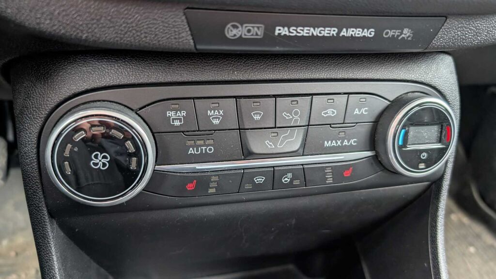 Ford Fiesta 2018 Harmaa