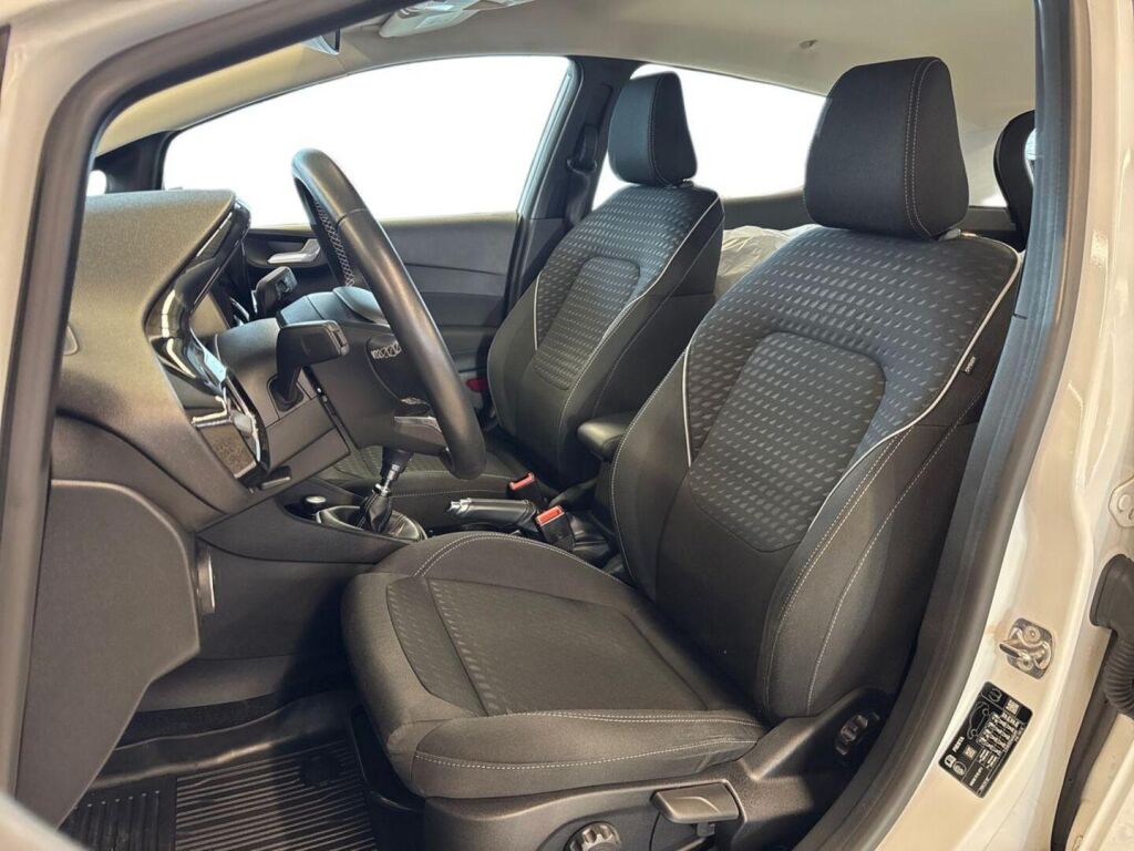 Ford Fiesta 2018 Valkoinen