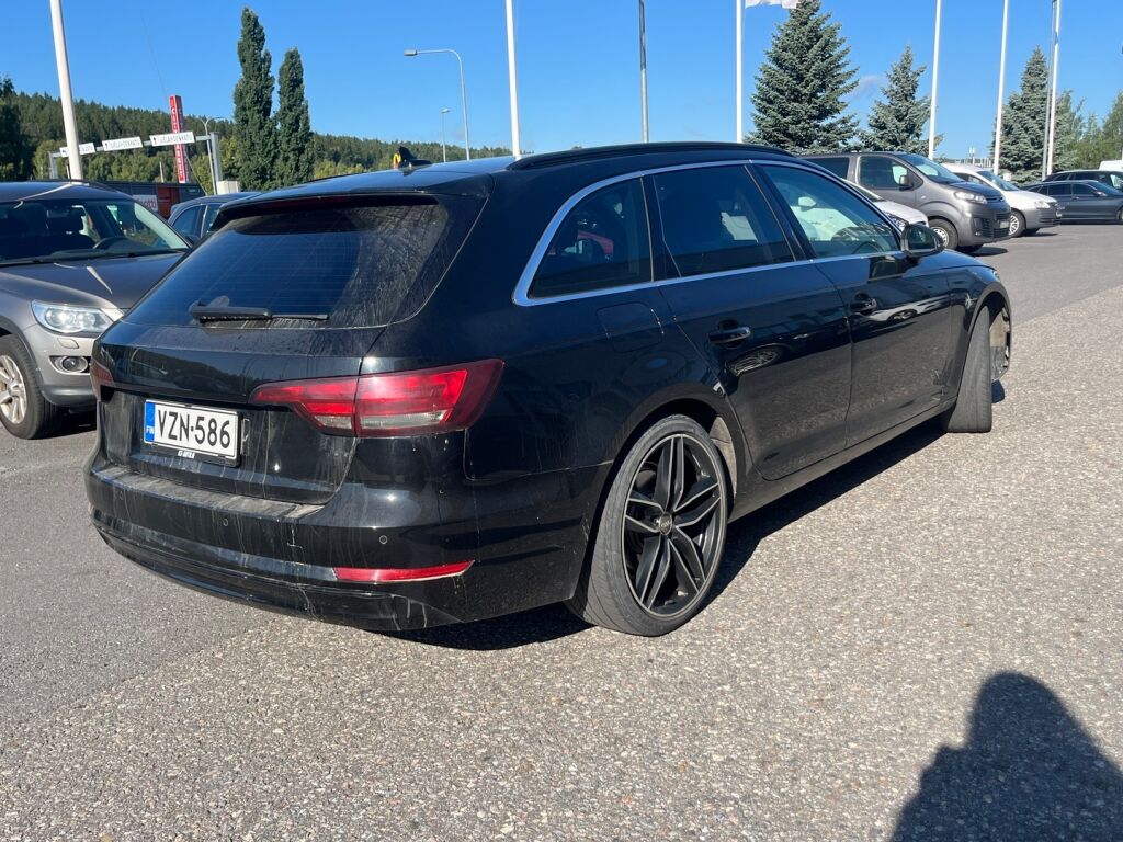 Audi A4 2016 Musta