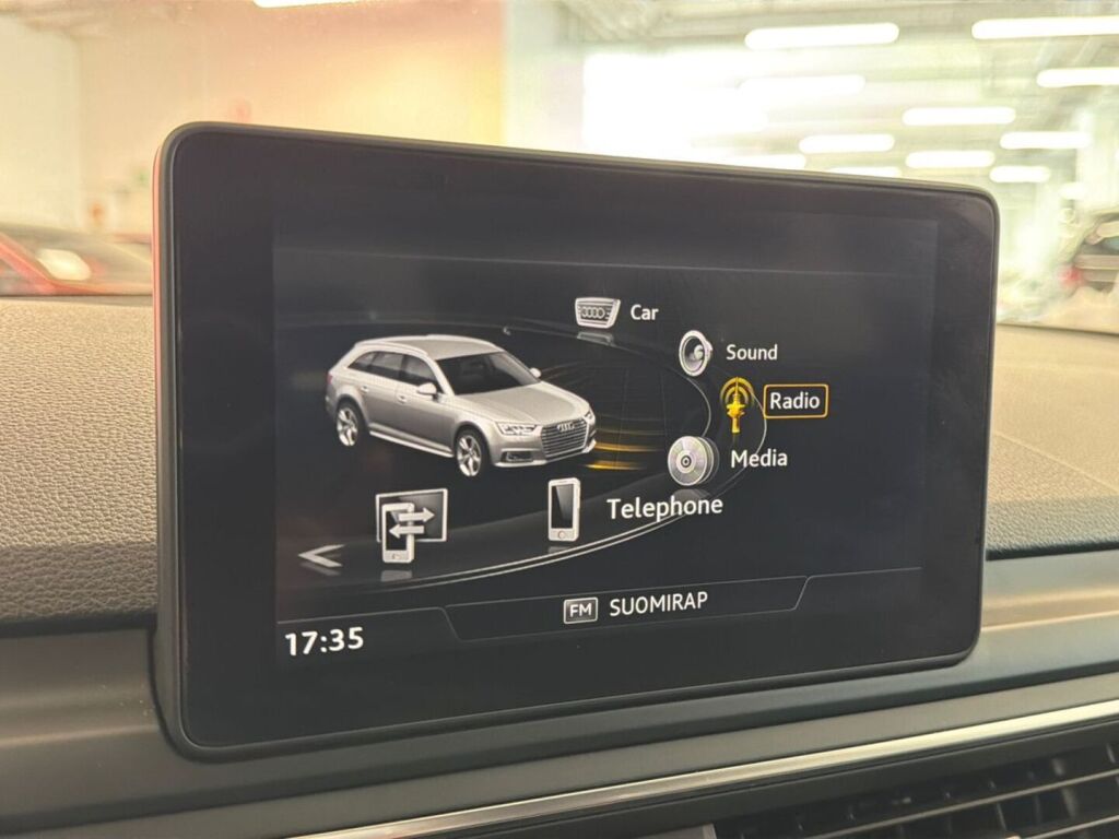 Audi A4 2016 Musta