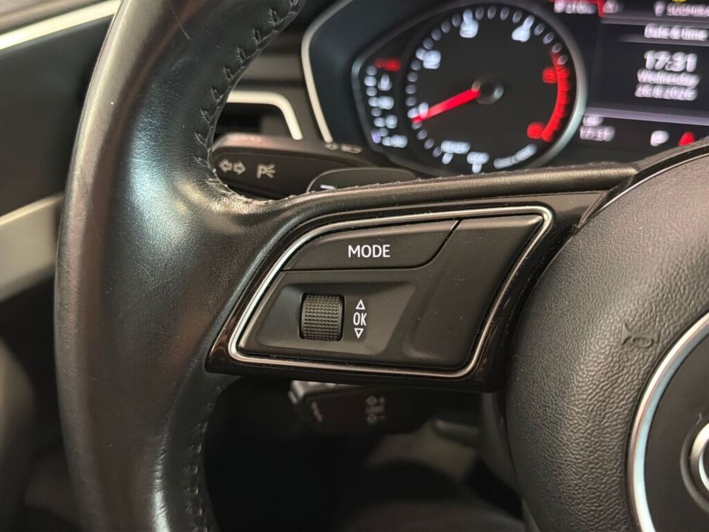 Audi A4 2016 Musta