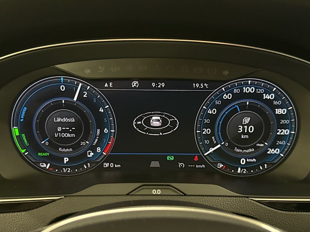 Volkswagen Passat 2018 Sininen