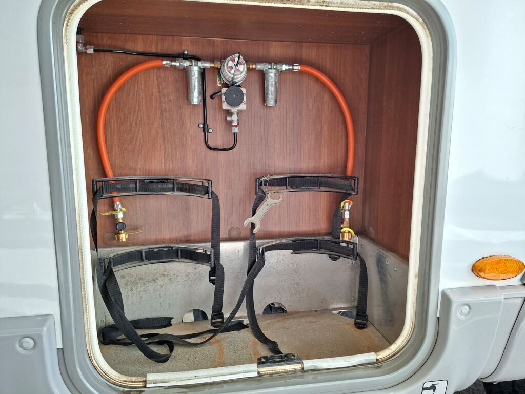 LMC Cruiser T 712 Comfort 2018 Valkoinen