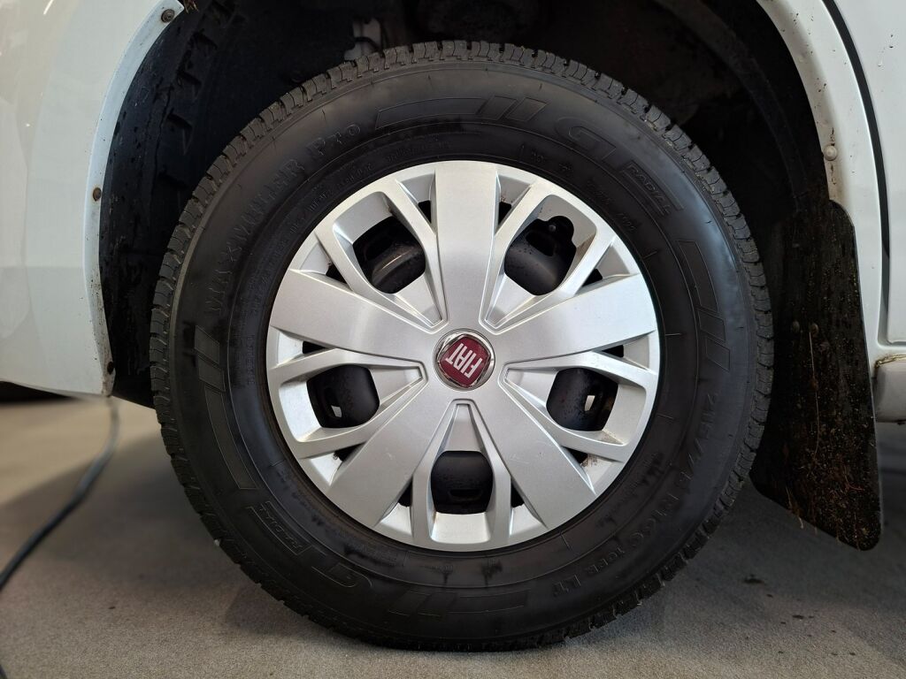 LMC Cruiser T 712 Comfort 2018 Valkoinen