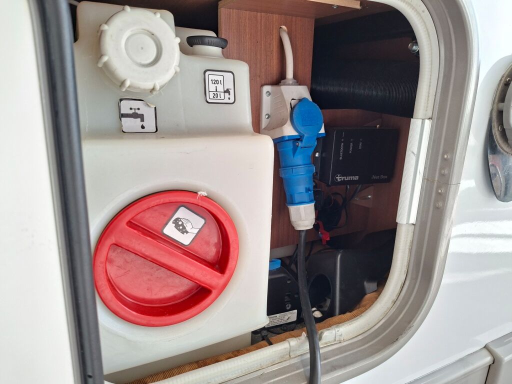 LMC Cruiser T 712 Comfort 2018 Valkoinen