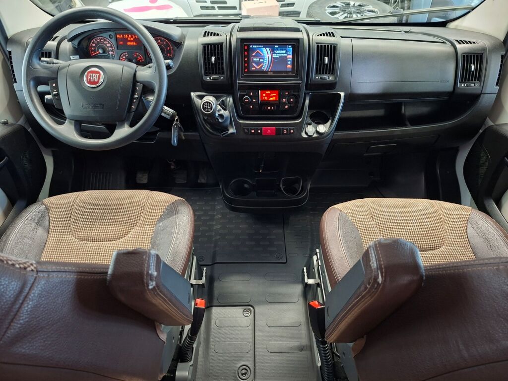 LMC Cruiser T 712 Comfort 2018 Valkoinen