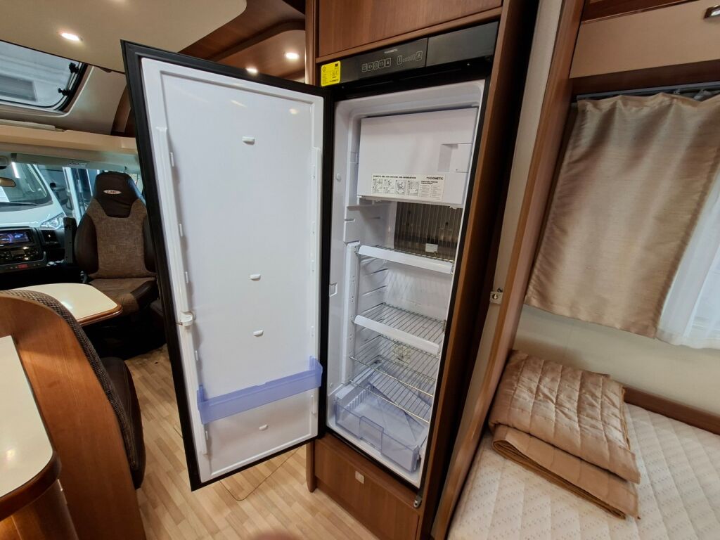 LMC Cruiser T 712 Comfort 2018 Valkoinen