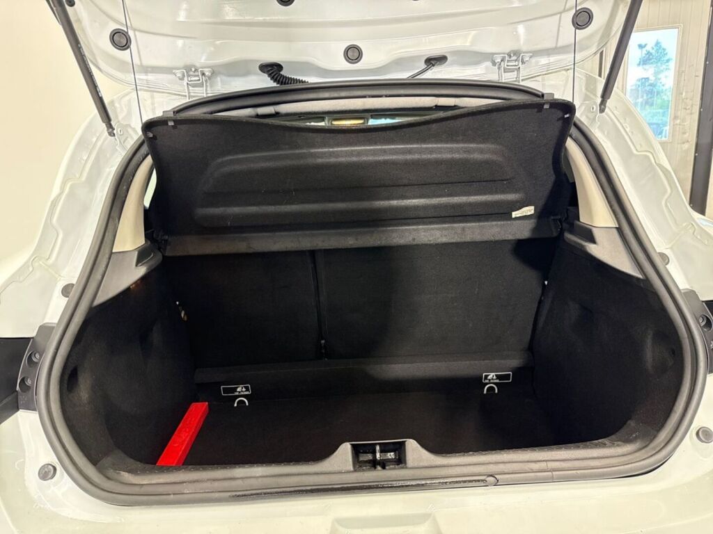 Renault Clio 2017 Valkoinen