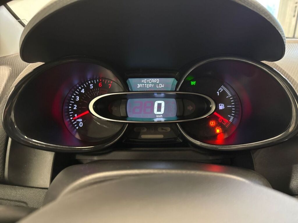 Renault Clio 2017 Valkoinen