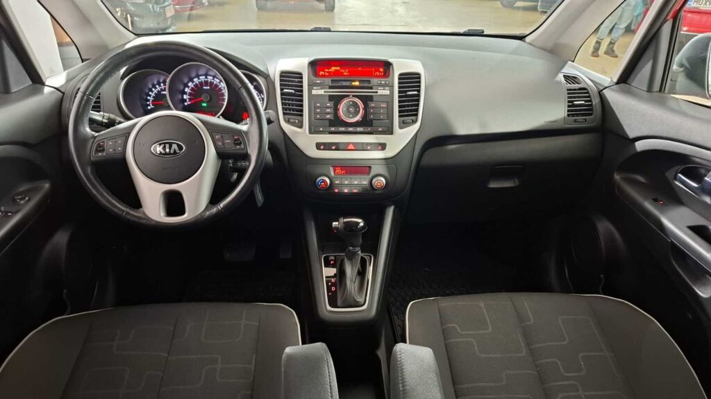 Kia Venga 2018 Punainen