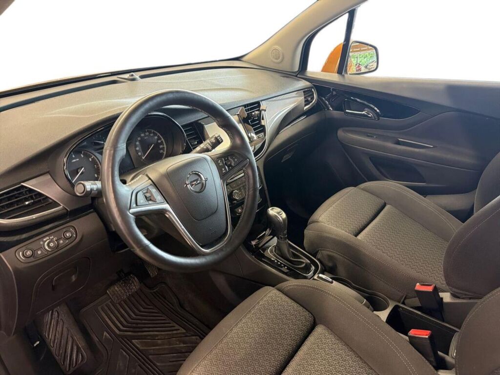 Opel Mokka 2018 Punainen