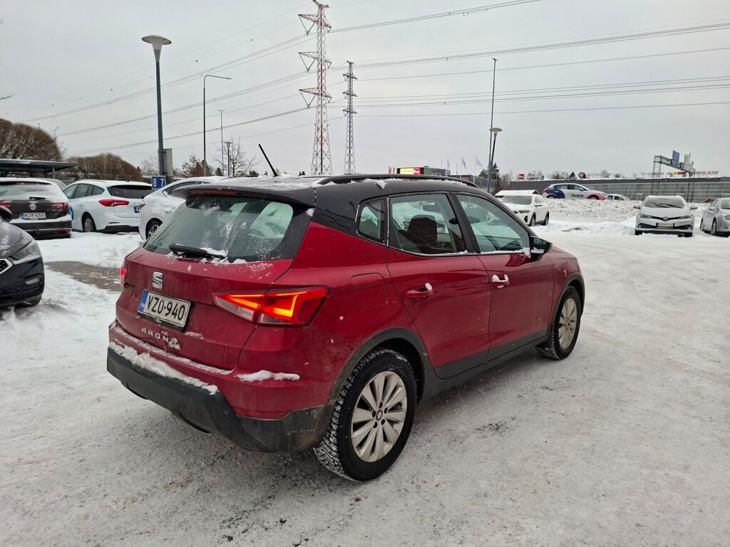 Seat Arona 2018 Punainen