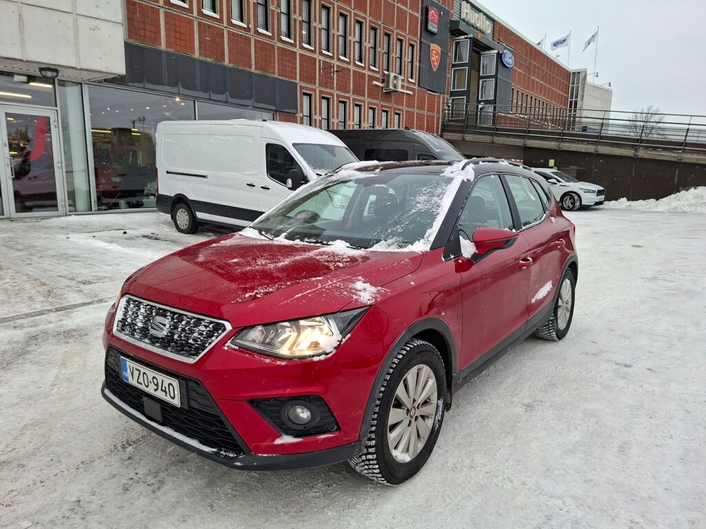 Seat Arona 2018 Punainen