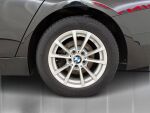 BMW 318 2018 Musta