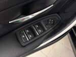 BMW 318 2018 Musta