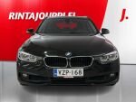 BMW 318 2018 Musta