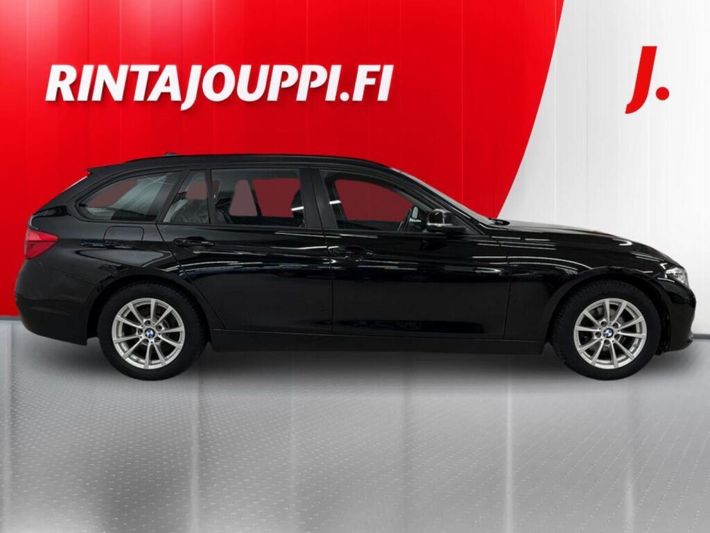 BMW 318 2018 Musta