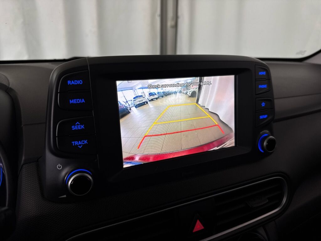 Hyundai KONA 2018 Punainen