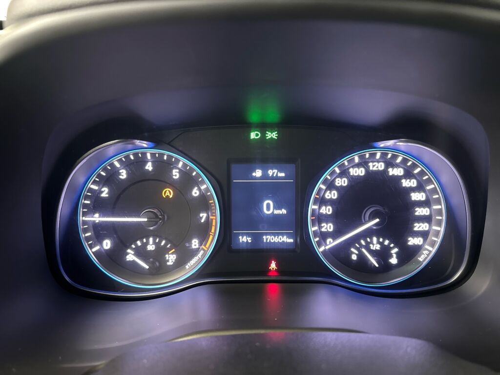 Hyundai KONA 2018 Punainen