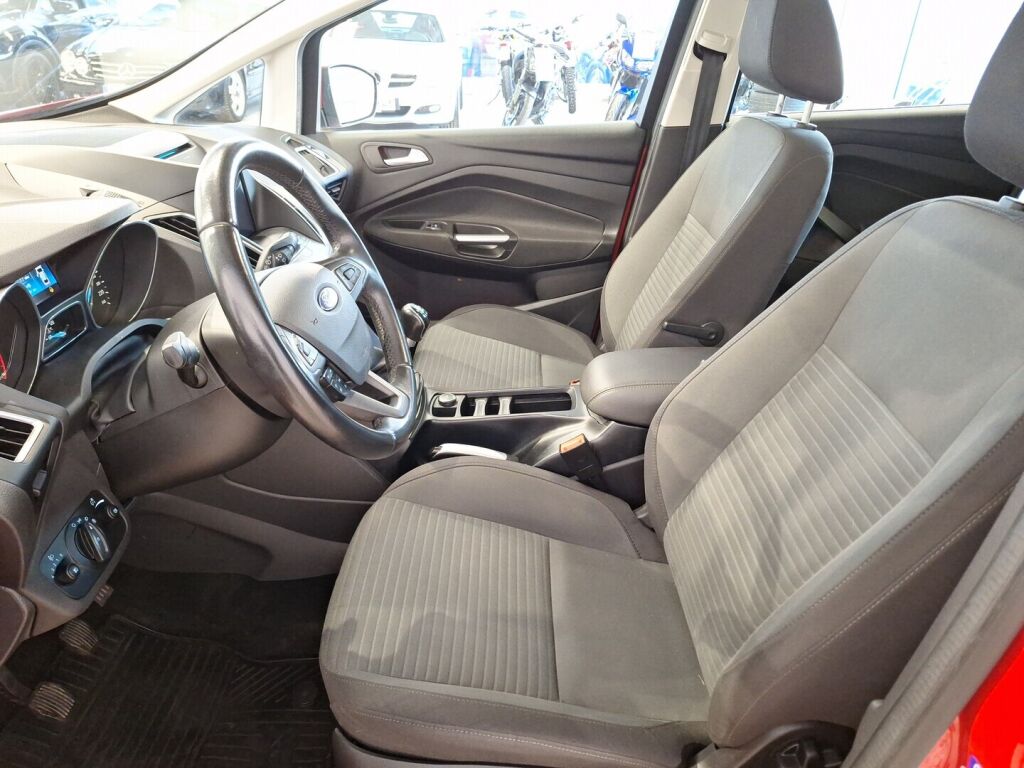 Ford C-Max 2017 Punainen