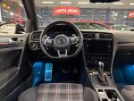 Volkswagen Golf 2018 Musta