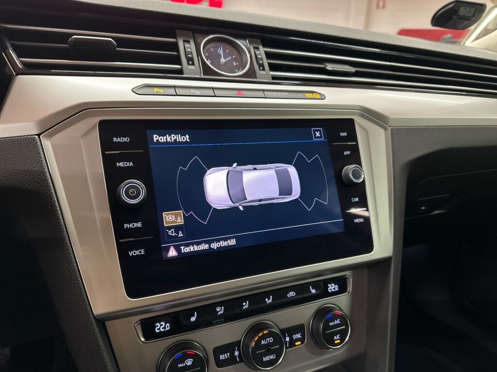 Volkswagen Passat 2018 Harmaa