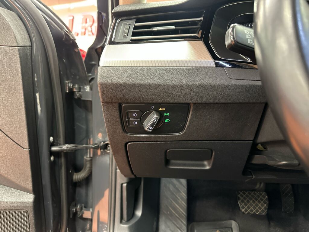 Volkswagen Passat 2018 Harmaa