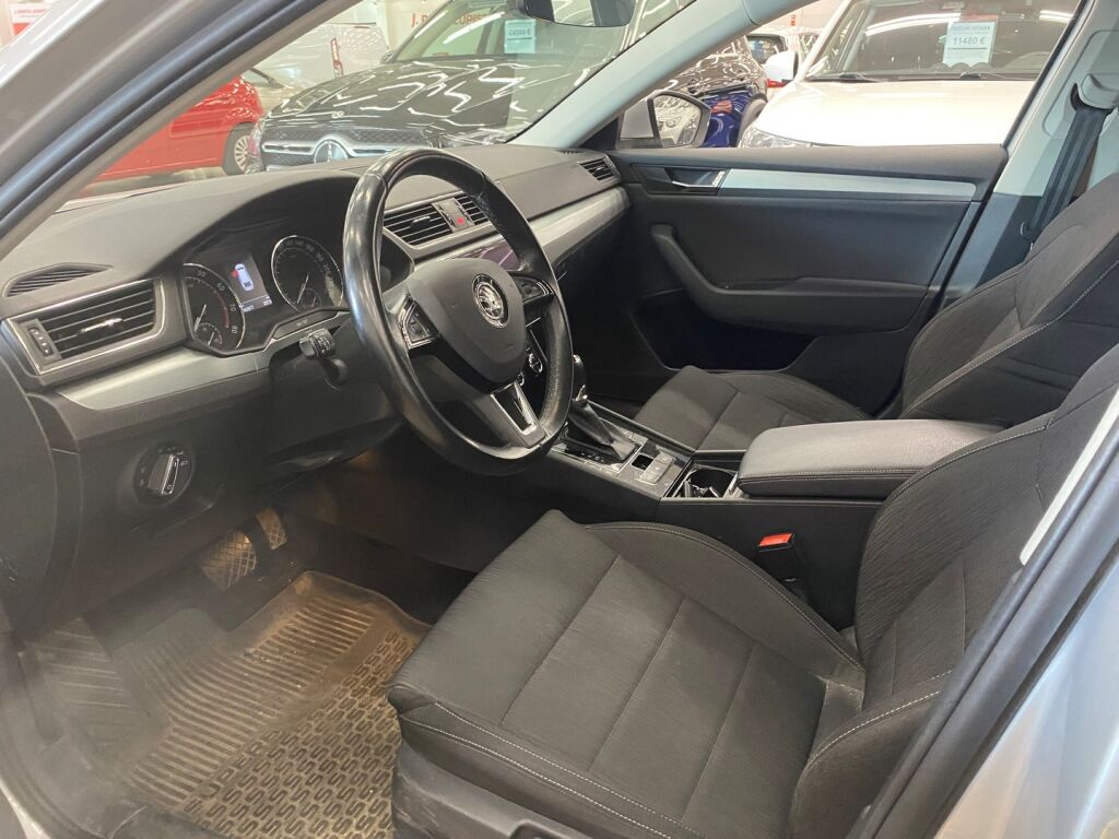 Skoda Superb 2017 Harmaa