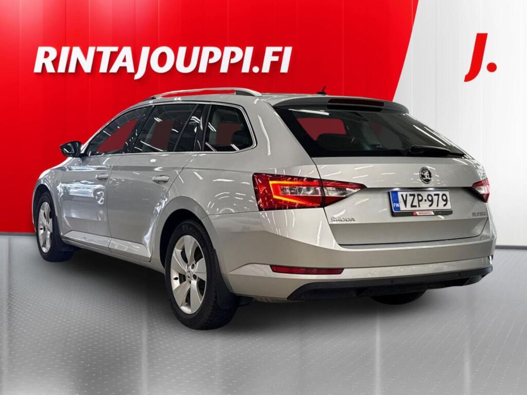 Skoda Superb 2017 Harmaa