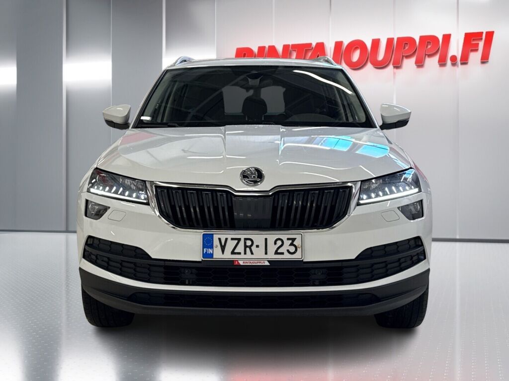 Skoda Karoq 2018 Valkoinen