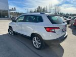 Skoda Karoq 2018 Valkoinen