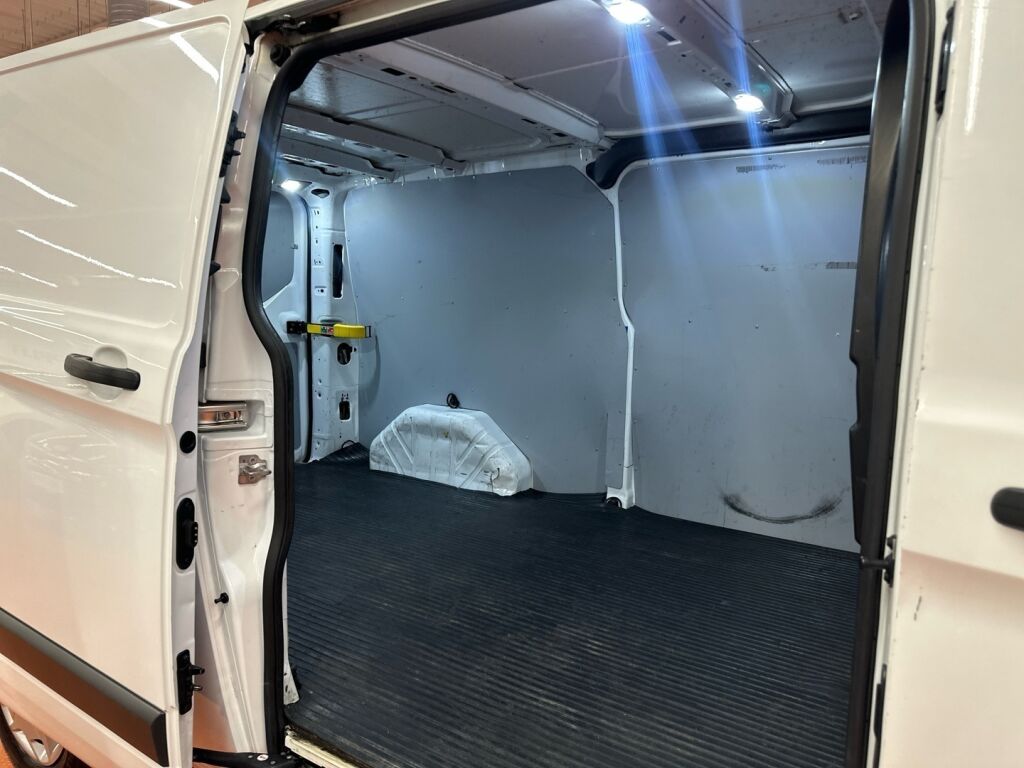 Ford Transit Custom 2018 Valkoinen