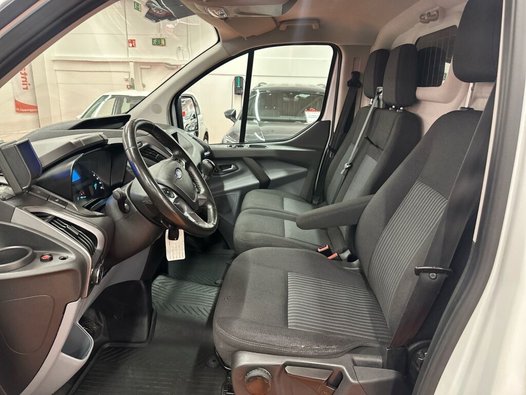 Ford Transit Custom 2018 Valkoinen