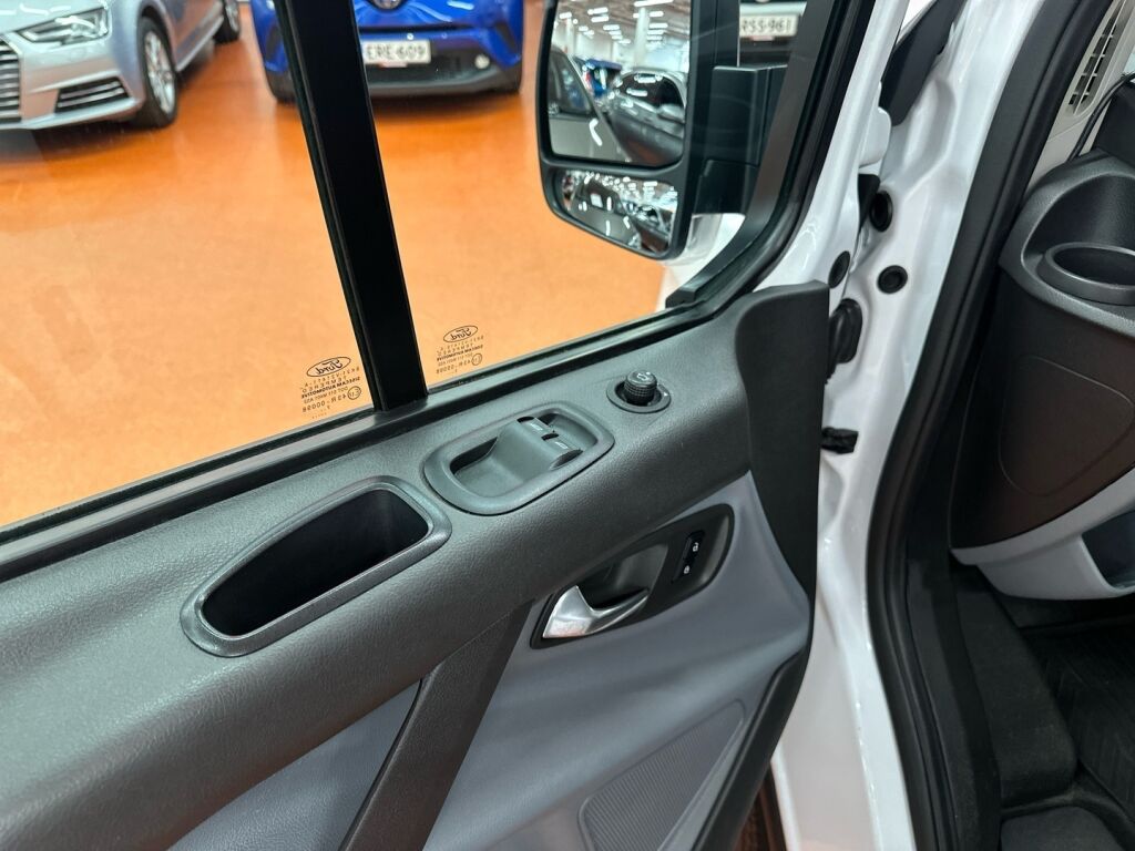 Ford Transit Custom 2018 Valkoinen