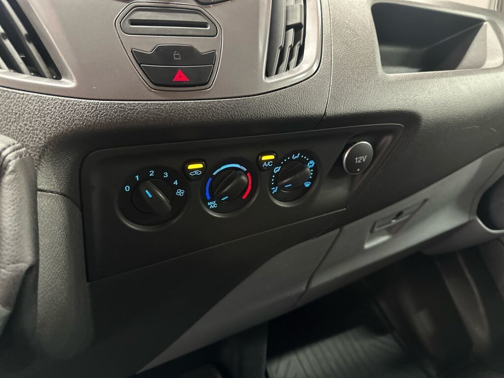 Ford Transit Custom 2018 Valkoinen