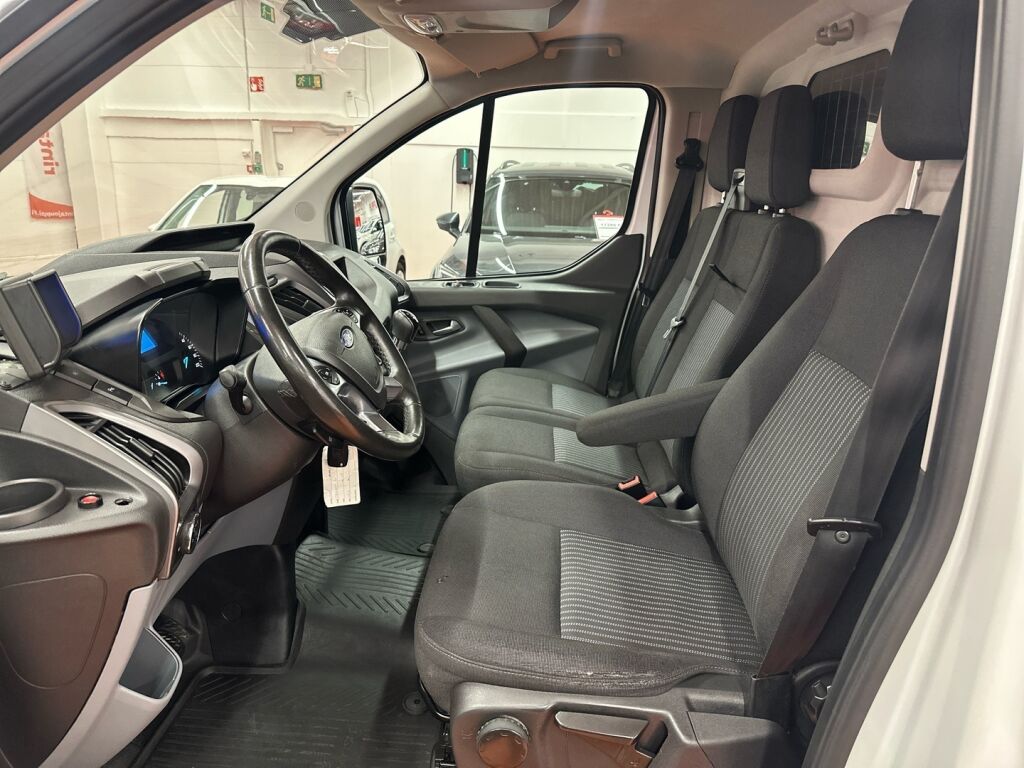 Ford Transit Custom 2018 Valkoinen