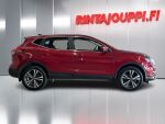 Nissan Qashqai 2017 Met. Punainen