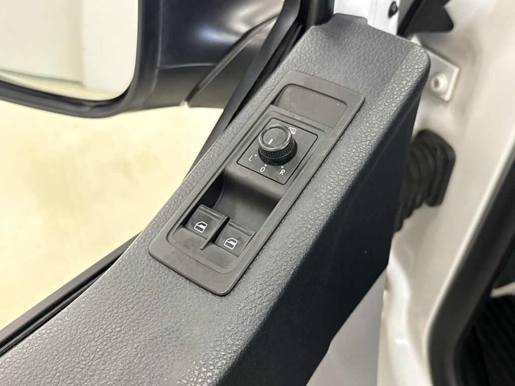 Volkswagen Transporter 2018 Valkoinen