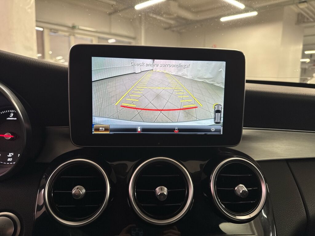 Mercedes-Benz C 2015 Sininen