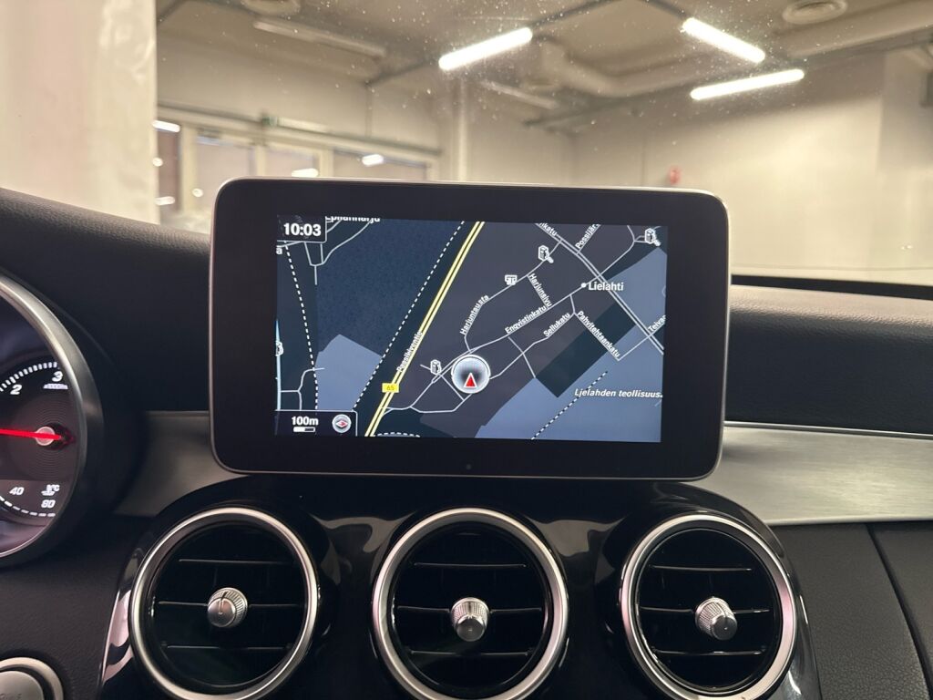 Mercedes-Benz C 2015 Sininen