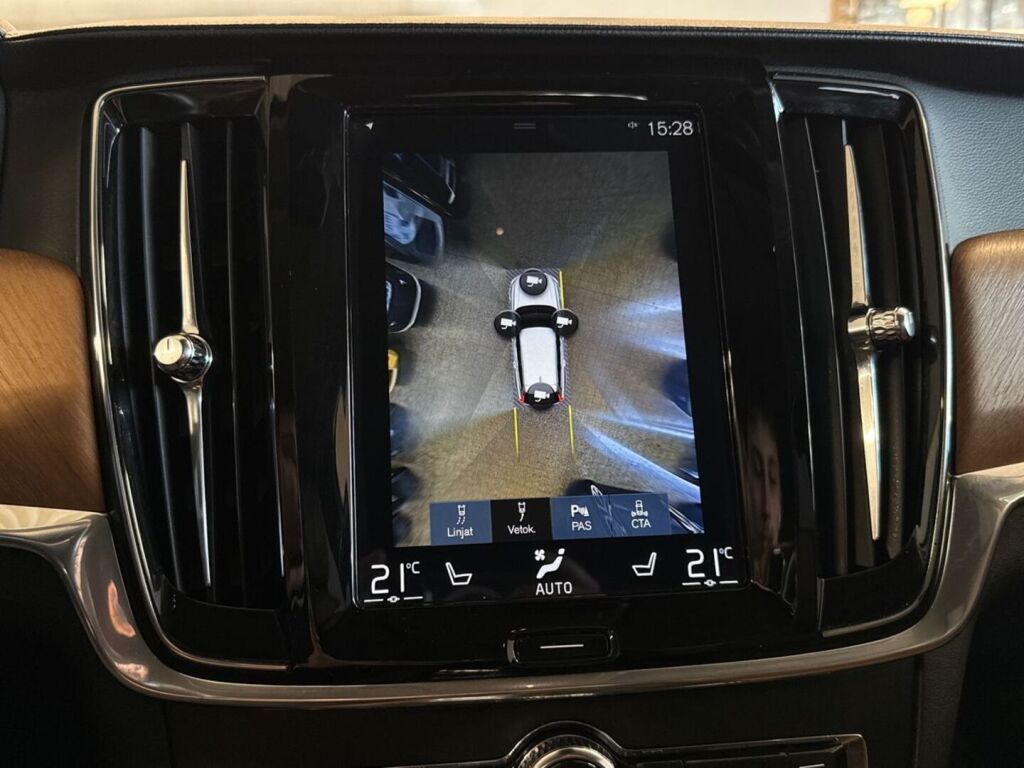 Volvo V90 2018 Harmaa