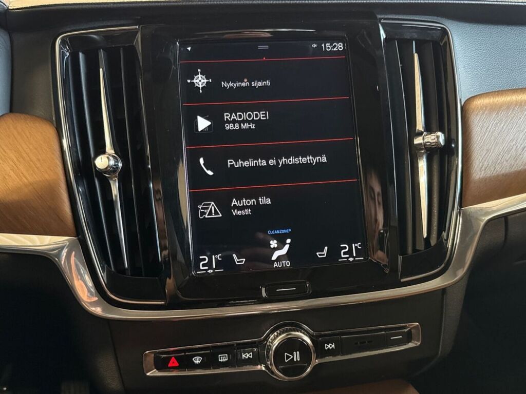 Volvo V90 2018 Harmaa