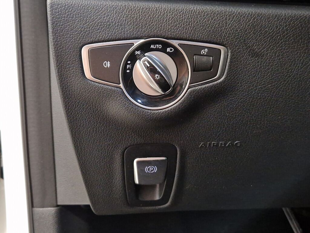 Mercedes-Benz E 2018 Valkoinen